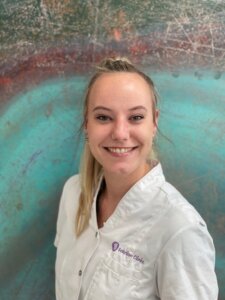 Solution-Clinic-Huidtherapeut-Esmee