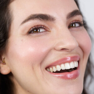 Close up lachende vrouw